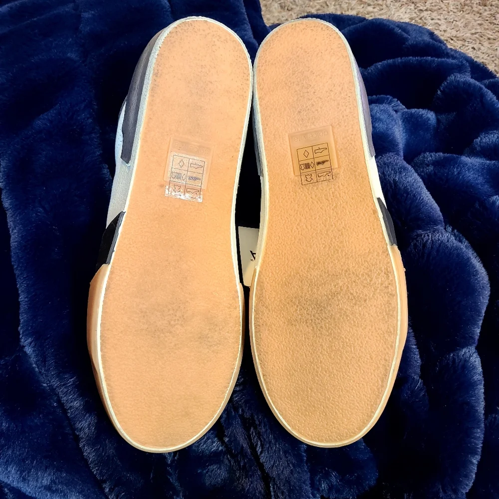 Dolce Vita Zina Leather Court Sneaker - Picture 5 of 6